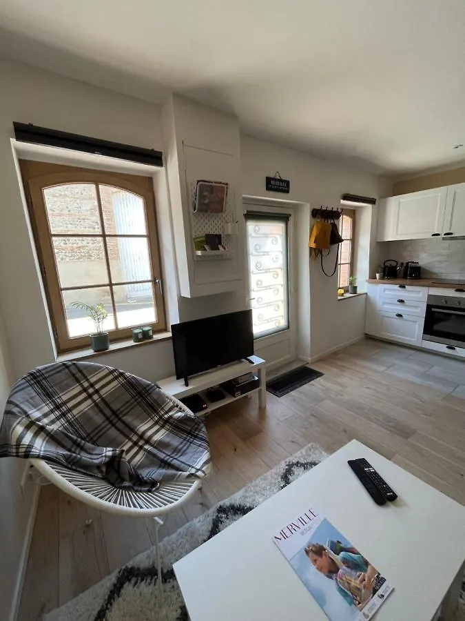 Apartment Studio Centre-Ville Merville Merville  France